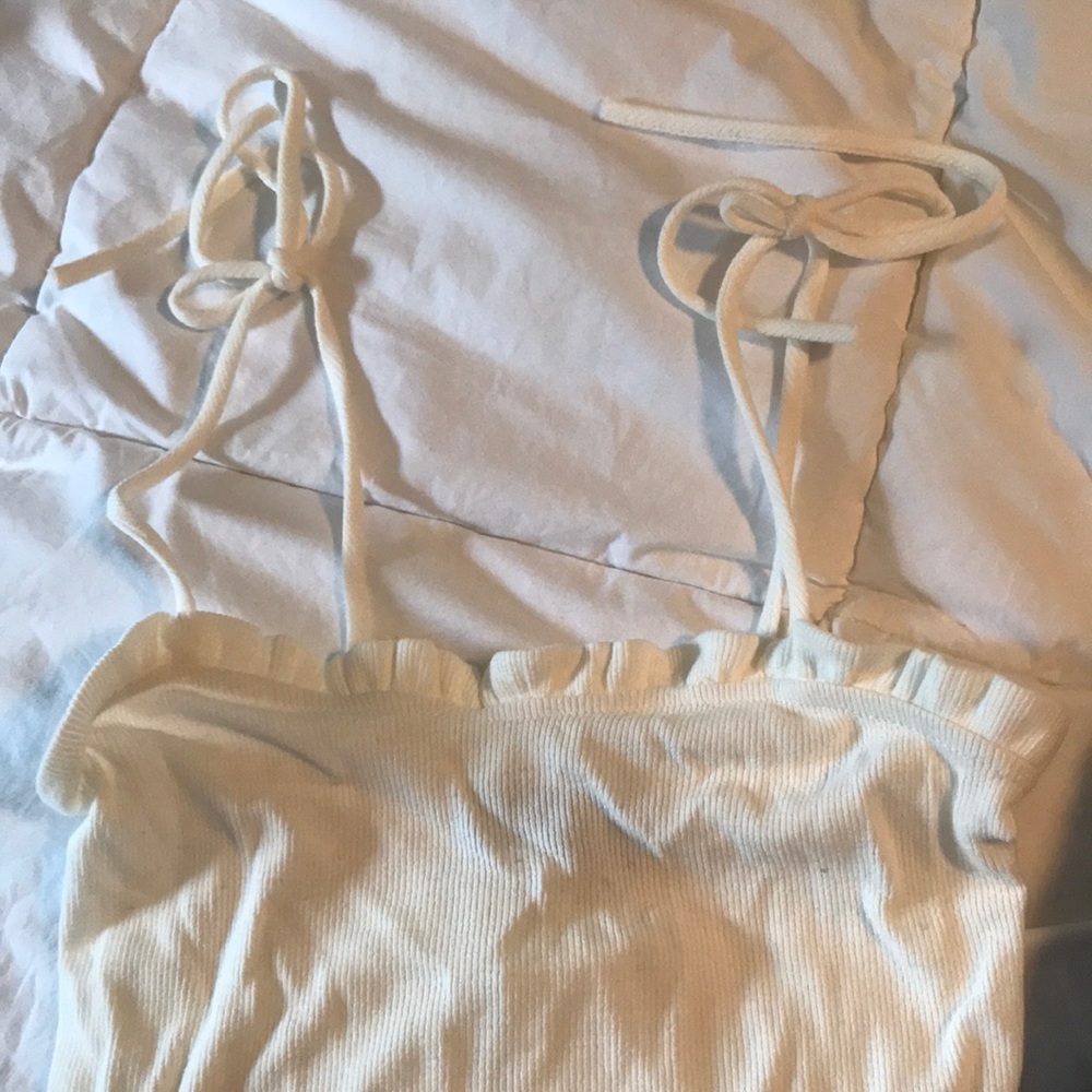 Cream Bodysuit - Picture 2 of 3